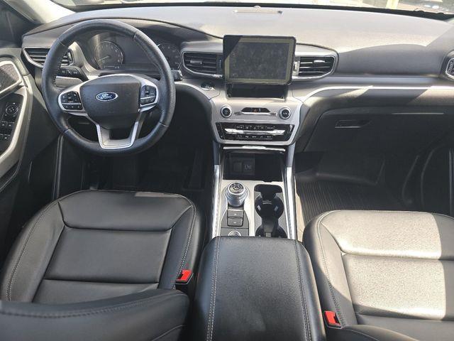 2022 Ford Explorer - $26,425