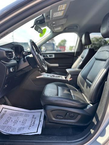 2023 Ford Explorer - $29,900