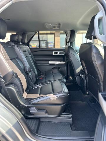 2023 Ford Explorer - $29,900