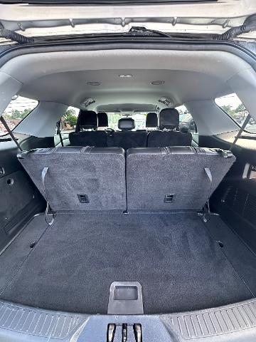 2023 Ford Explorer - $29,900