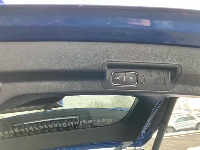 2023 Ford Explorer - $30,091