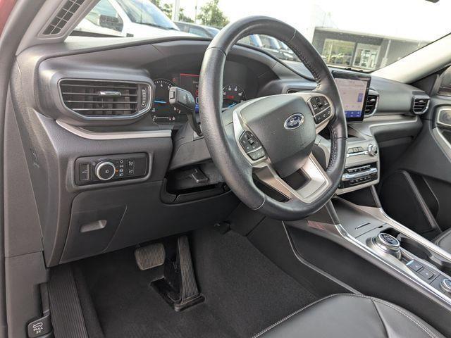 2023 Ford Explorer - $32,495