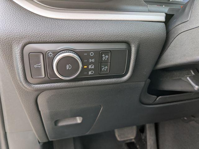 2023 Ford Explorer - $32,495