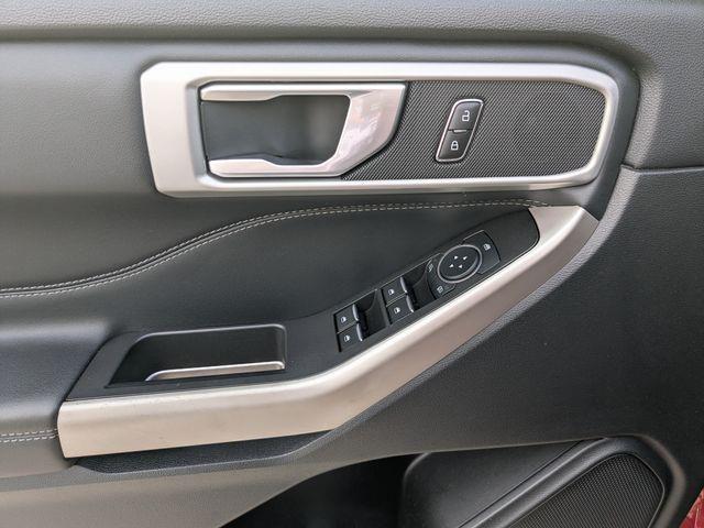 2023 Ford Explorer - $32,495