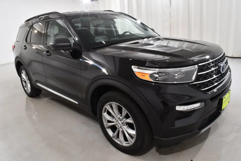 2023 Ford Explorer - $32,155