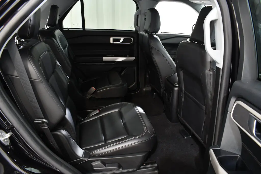 2023 Ford Explorer - $32,155