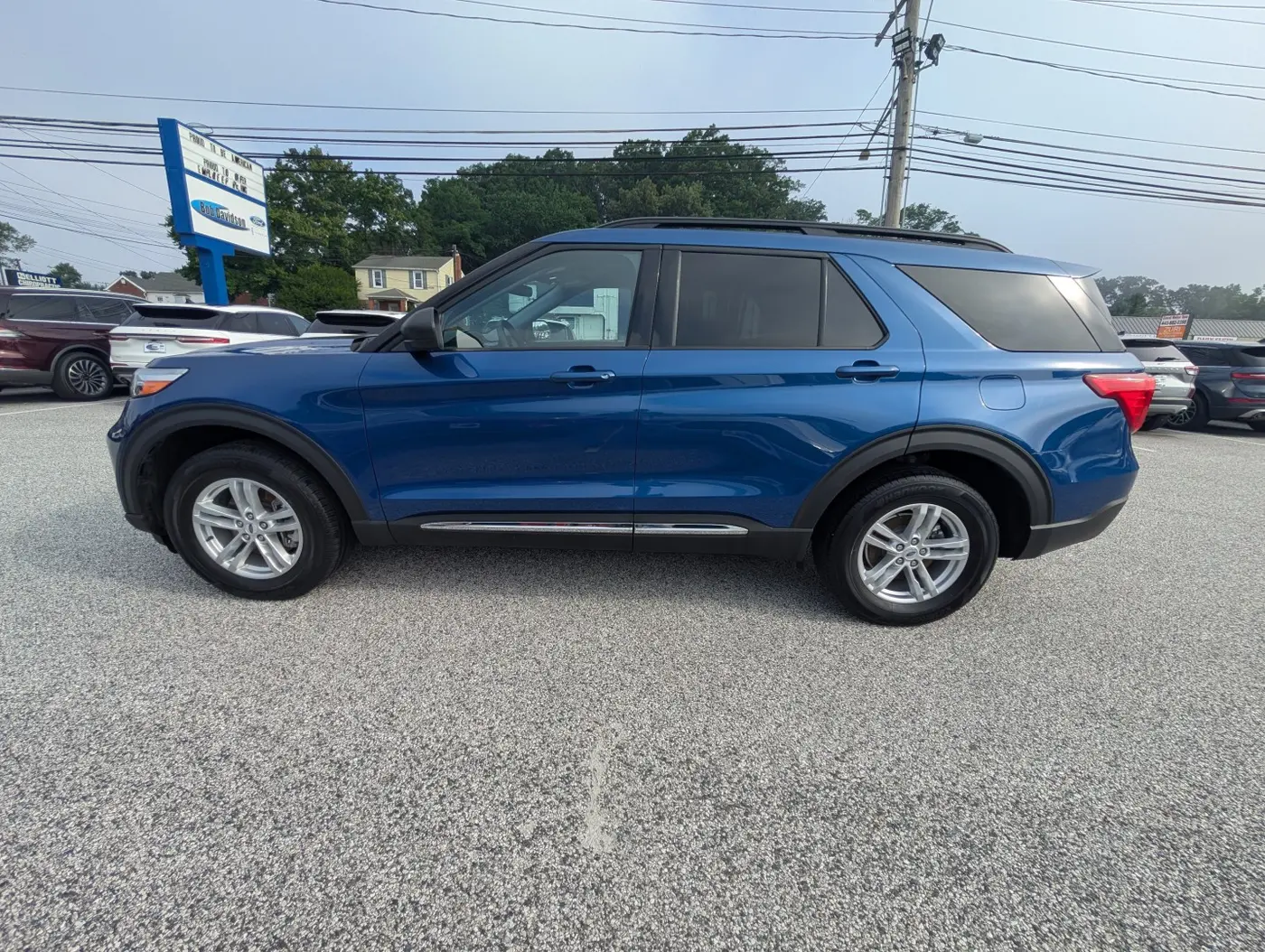 2023 Ford Explorer - $30,500