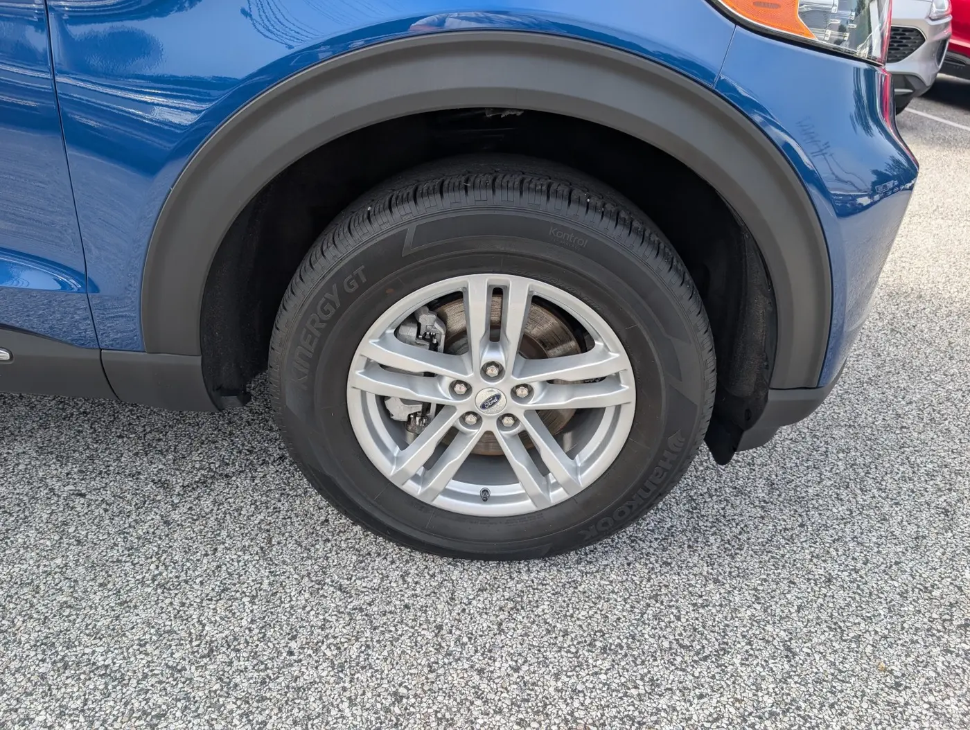 2023 Ford Explorer - $30,500