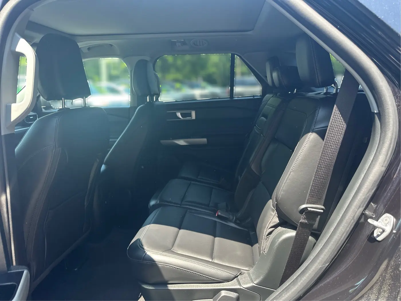 2023 Ford Explorer - $34,890