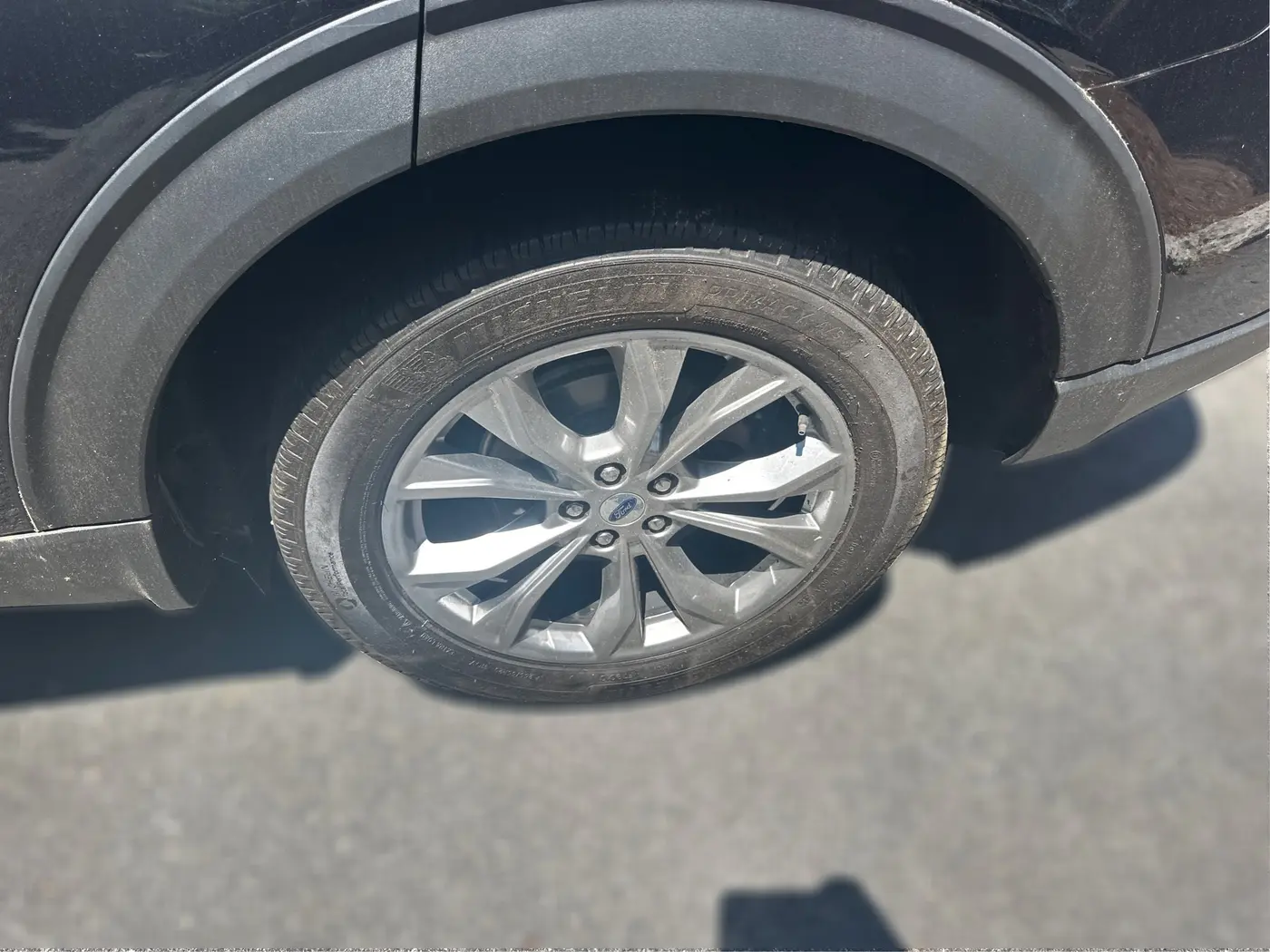 2023 Ford Explorer - $34,890