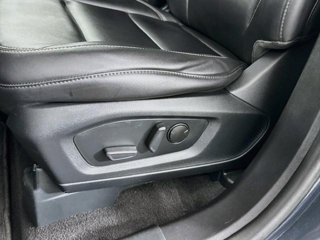 2023 Ford Explorer - $34,999