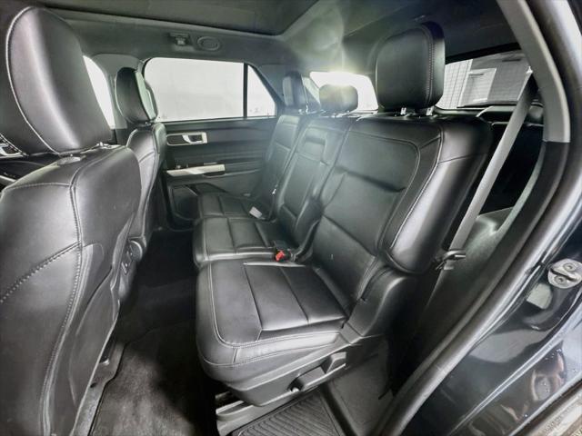 2023 Ford Explorer - $34,999
