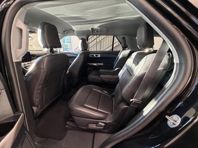 2023 Ford Explorer - $29,575