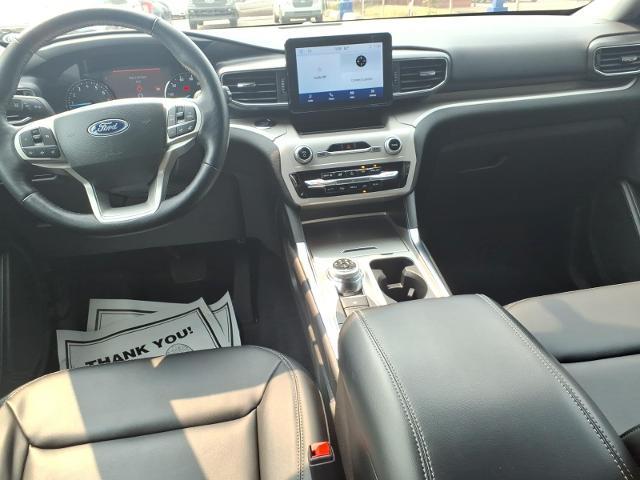 2023 Ford Explorer - $30,280