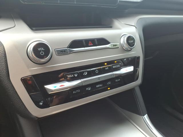 2023 Ford Explorer - $30,280