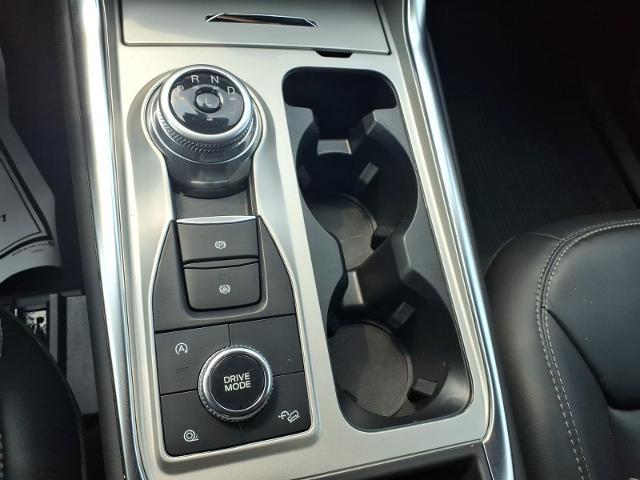 2023 Ford Explorer - $30,280