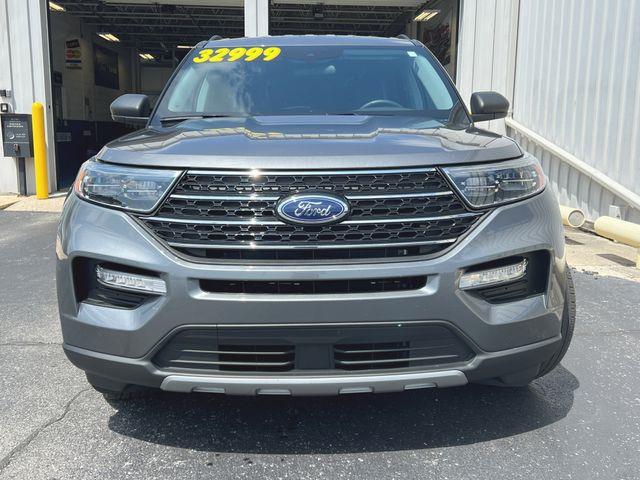 2023 Ford Explorer - $32,999