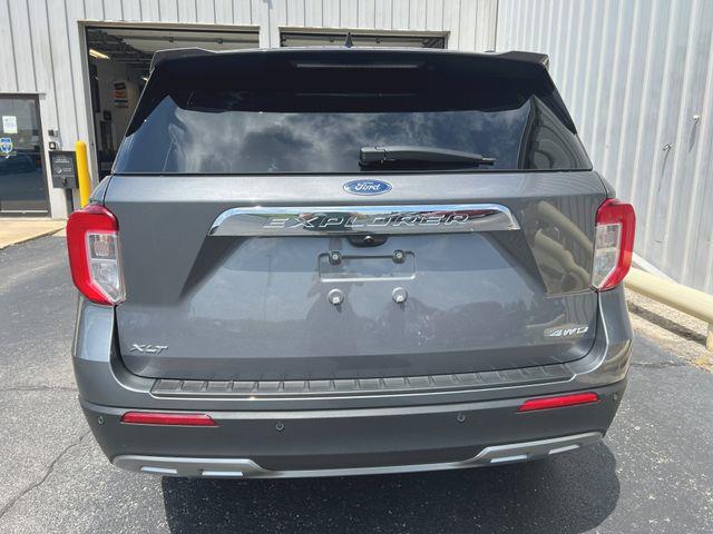 2023 Ford Explorer - $32,999