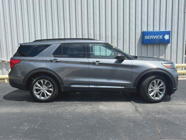 2023 Ford Explorer - $32,999