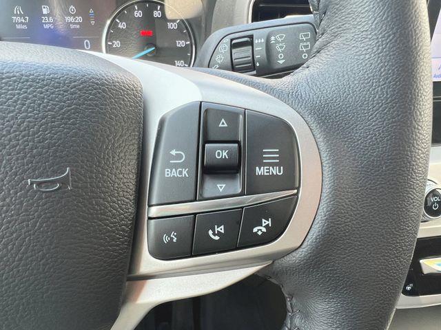 2023 Ford Explorer - $32,999