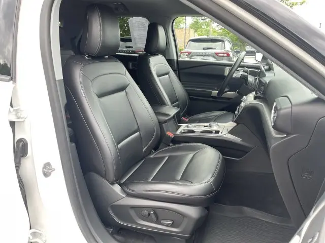 2023 Ford Explorer - $31,000