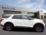2023 Explorer Thumbnail 5