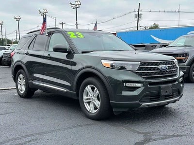 2023 Ford Explorer AWD XLT 4DR SUV