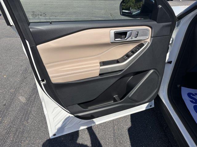 2023 Ford Explorer - $35,820