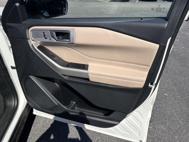 2023 Ford Explorer - $35,820