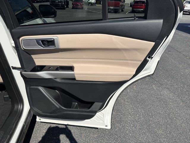 2023 Ford Explorer - $35,820