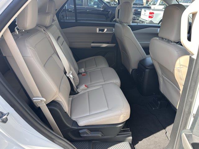 2023 Ford Explorer - $35,820
