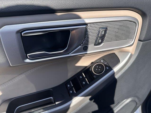 2023 Ford Explorer - $35,820