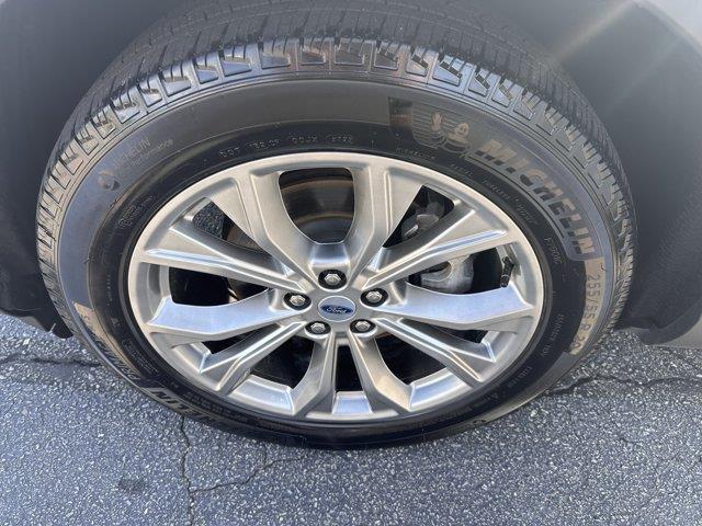 2023 Ford Explorer - $35,820