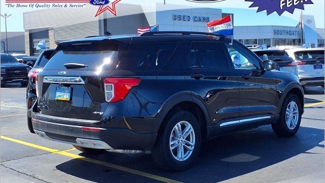 2024 Ford Explorer XLT