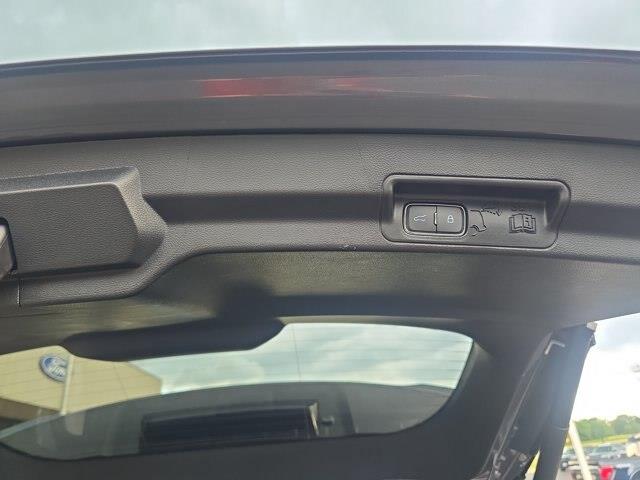 2024 Ford Explorer - $36,490