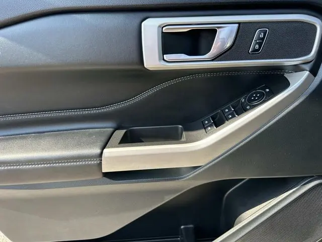 2024 Ford Explorer - $33,202