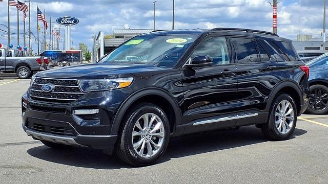 Preowned 2024 Ford Explorer XLT for Sale