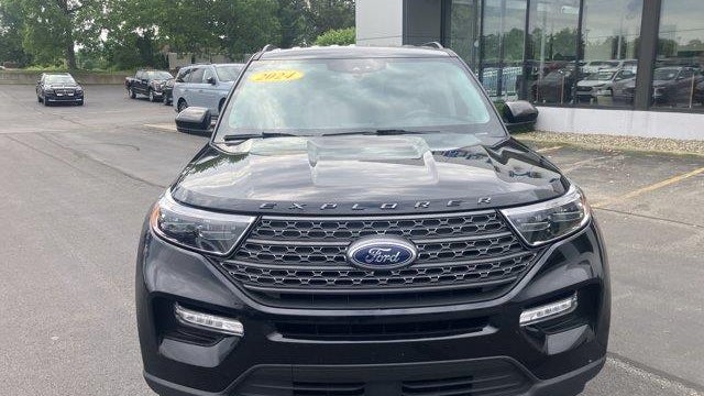 2024 Ford Explorer XLT