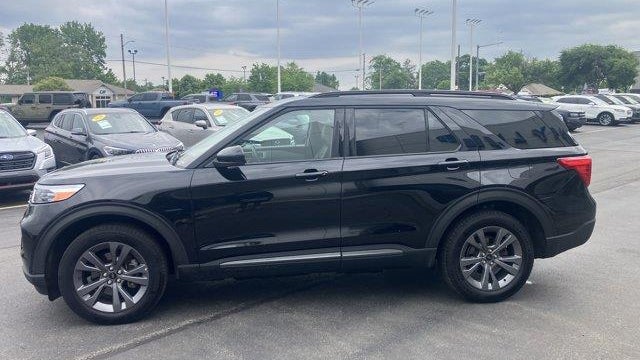 2024 Ford Explorer XLT