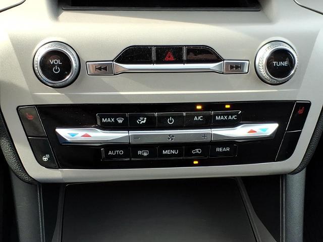 2024 Ford Explorer - $30,900
