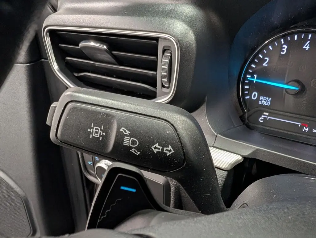 2020 Ford Explorer - $20,100