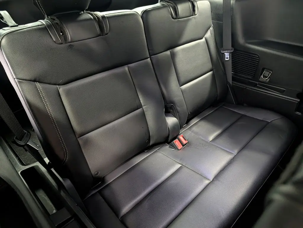 2020 Ford Explorer - $20,100