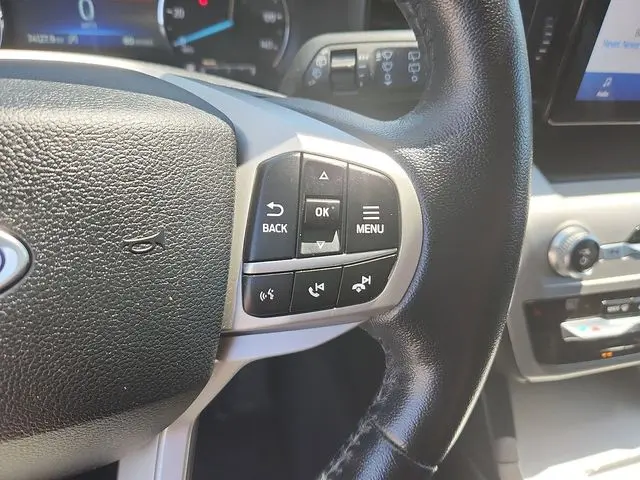 2021 Ford Explorer - $19,998