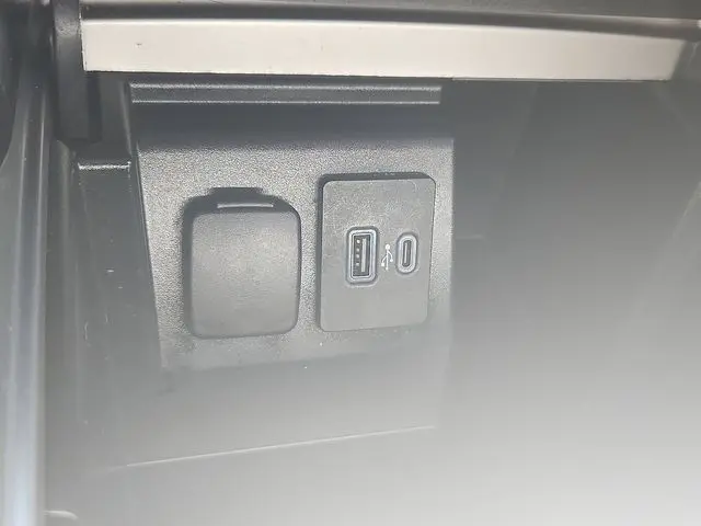 2021 Ford Explorer - $19,998
