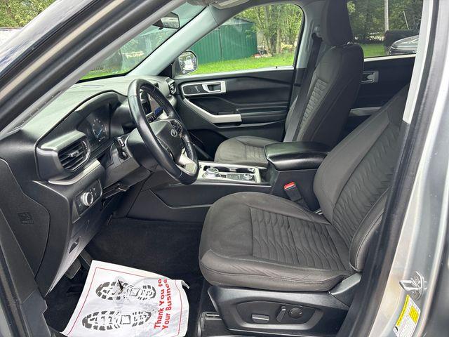 2021 Ford Explorer - $21,979