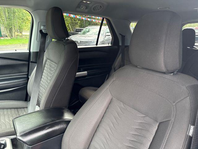 2021 Ford Explorer - $21,979