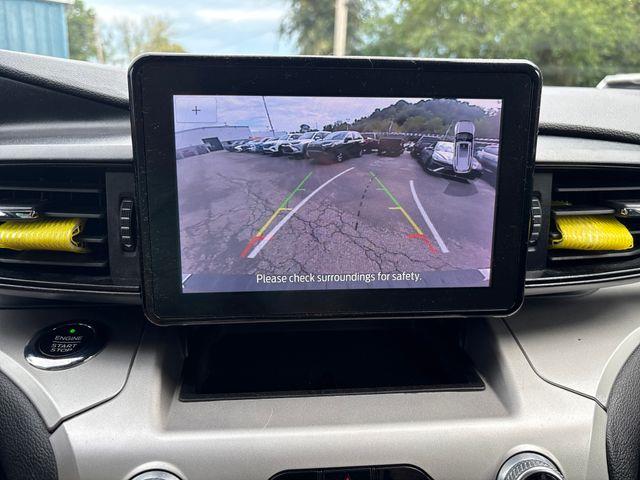 2021 Ford Explorer - $21,979