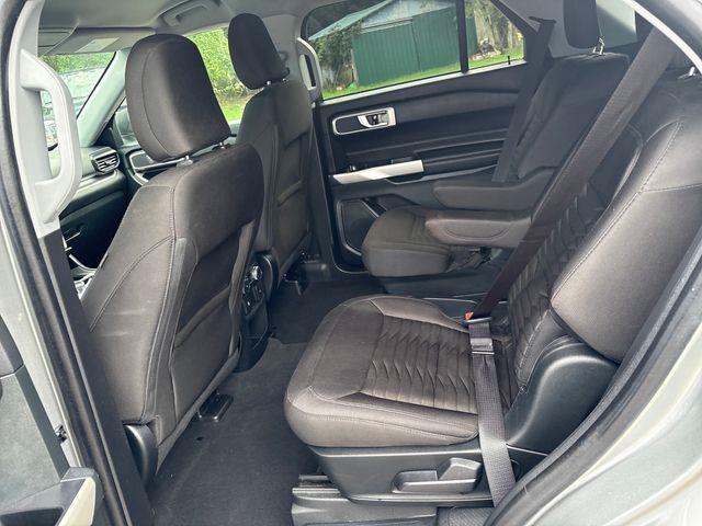 2021 Ford Explorer - $21,979