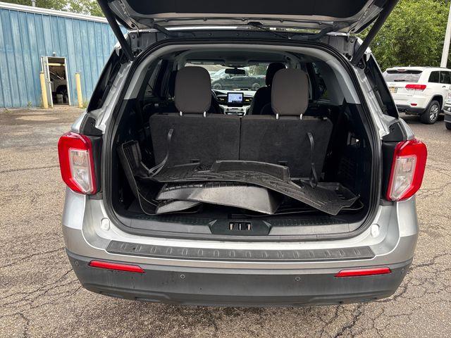 2021 Ford Explorer - $21,979