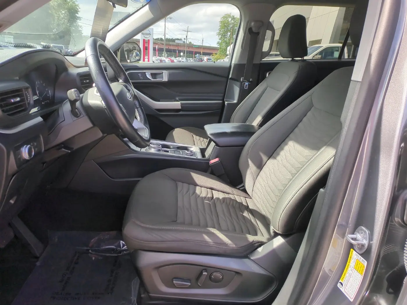 2021 Ford Explorer - $23,290